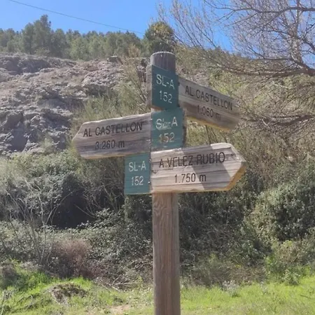 Casa Rural Rincon De Velez. Vakantiehuis *